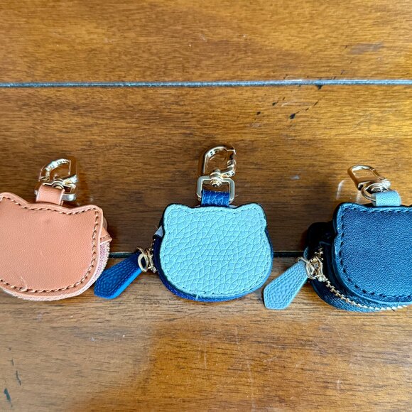 NEW 3-Pc HELLO KITTY Mini Coin Purse Bag Charms Keychain BROWN, WHITE & BLACK - Picture 5 of 8